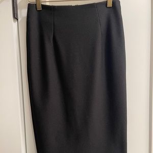 AQ/AQ Black Textured Pencil Skirt, size 2